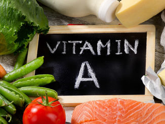 Vitamin A - Retinol für den Mann als Nahrungsergänzung | © bit24 - stock.adobe.com